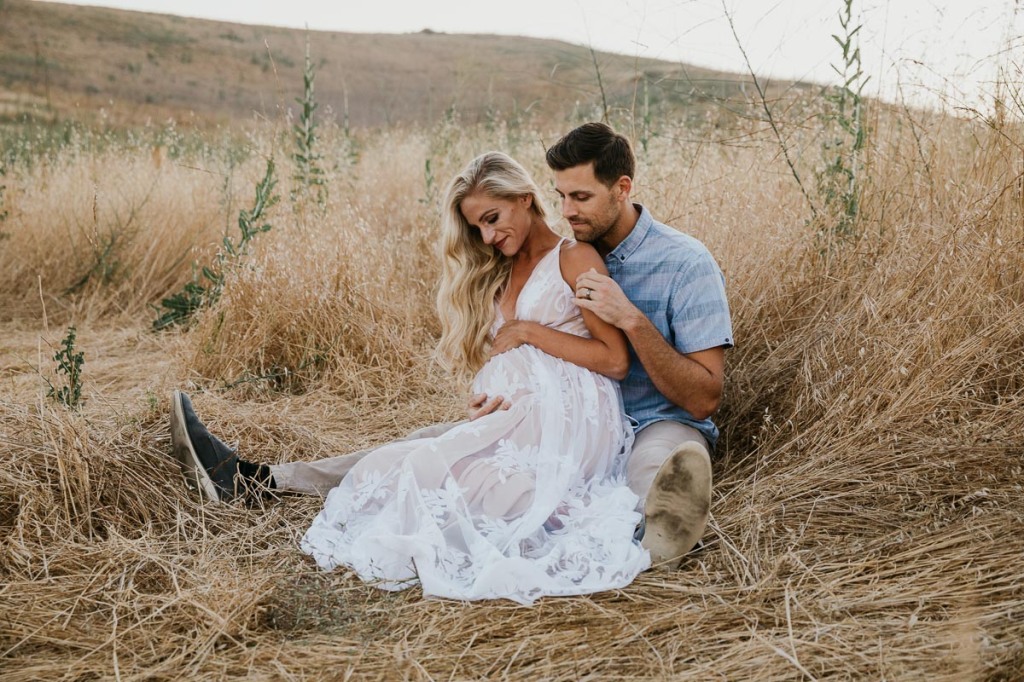 THE SCHULLER FAMILY | ORANGE COUNTY MATERNITY PHOTOGRAPHER